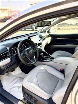 تۆیۆتا کامری